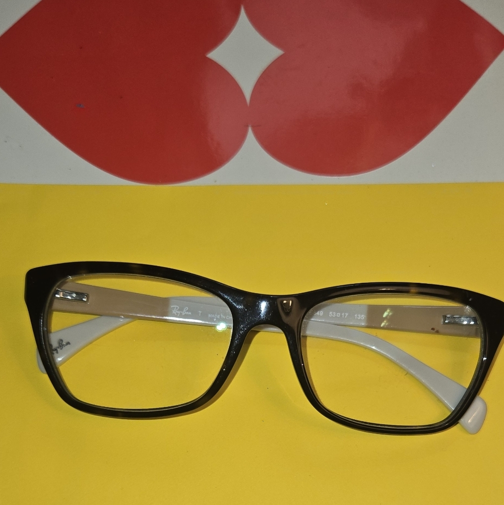 RAY BAN TORTOISE FRAMES